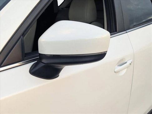 Used 2018 MAZDA CX-5 Touring w/ Preferred Equipment Package image 4