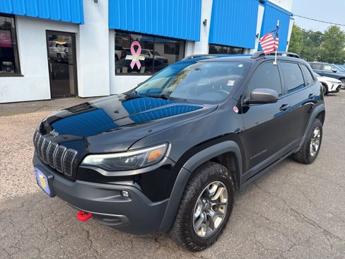 Used 2019 Jeep Cherokee Trailhawk w/ Comfort/Convenience Group image 2