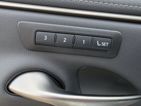 Used 2021 Lexus ES 250 w/ Premium Package image 15