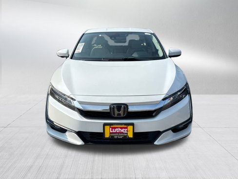 Used 2018 Honda Clarity Plug-In Hybrid image 2