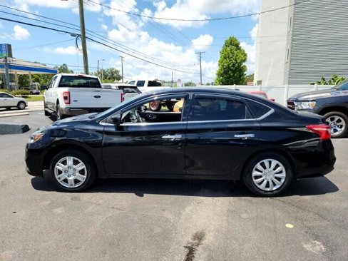 Used 2019 Nissan Sentra SV image 4