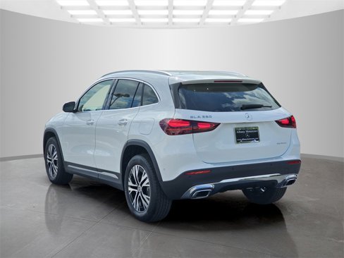 New 2025 Mercedes-Benz GLA 250 image 4