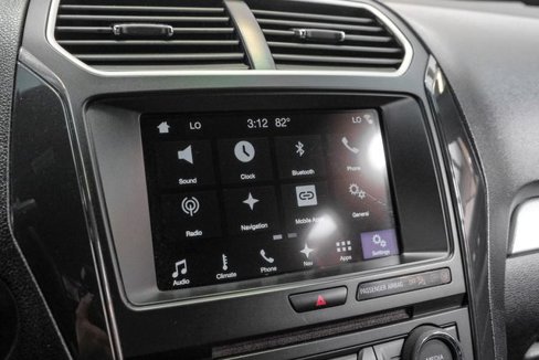 Used 2017 Ford Explorer XLT w/ Equipment Group 201A image 32