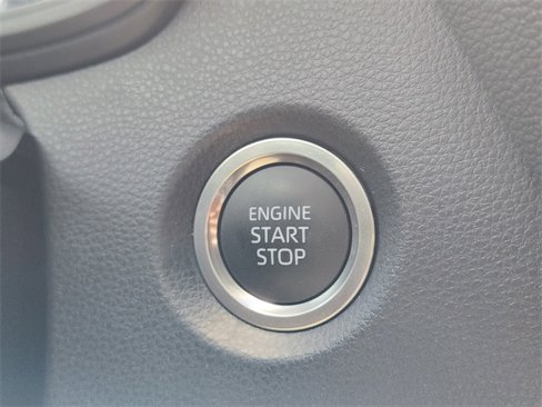 Certified 2024 Toyota Corolla SE image 21