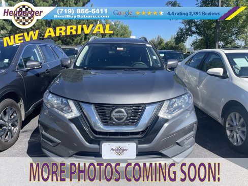 Used 2019 Nissan Rogue SV image 1