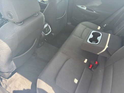 Used 2018 Chevrolet Malibu LT image 30