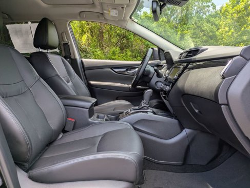 Used 2022 Nissan Rogue Sport SL image 33