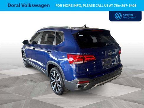 Used 2022 Volkswagen Taos SE image 5