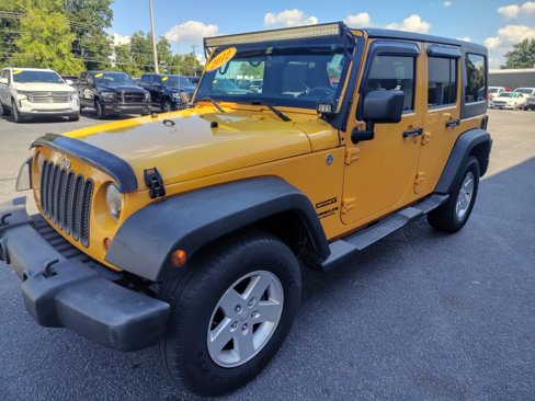 Used 2012 Jeep Wrangler Unlimited Sport image 4