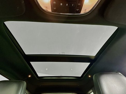 Used 2019 Jeep Grand Cherokee Limited w/ Luxury Group II image 25