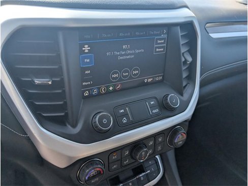 Used 2022 GMC Acadia SLE image 21