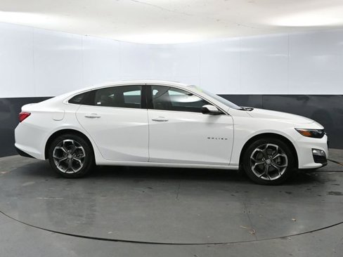 Used 2023 Chevrolet Malibu LT image 4