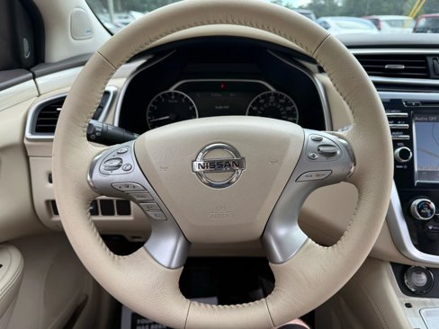 Used 2017 Nissan Murano SL image 19