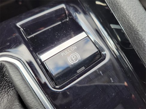 Used 2022 Jeep Compass Limited image 23