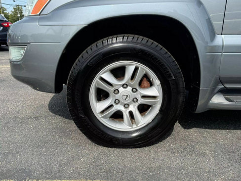 Used 2005 Lexus GX 470 image 44