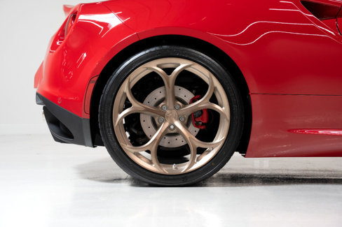 Used 2018 Alfa Romeo 4C Spider image 40