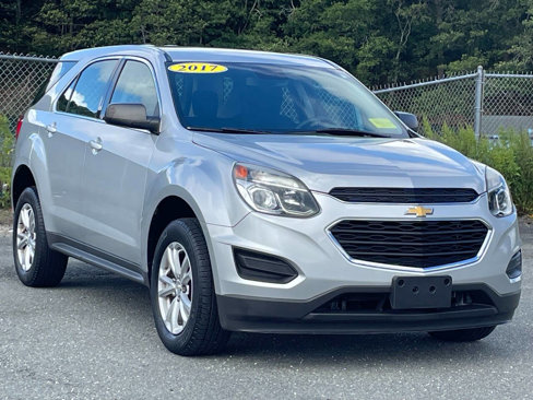 Used 2017 Chevrolet Equinox LS image 1