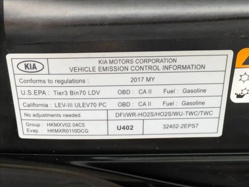 Used 2017 Kia Soul + image 22