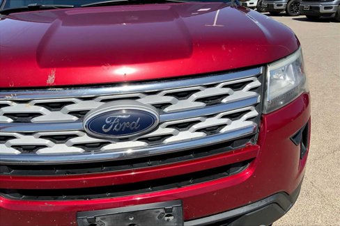 Certified 2019 Ford Explorer XLT w/ Equipment Group 201A image 28