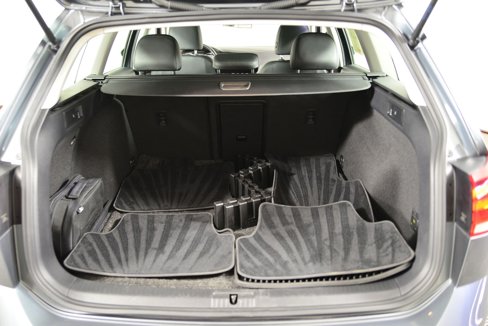 Used 2018 Volkswagen Golf Alltrack SE image 23