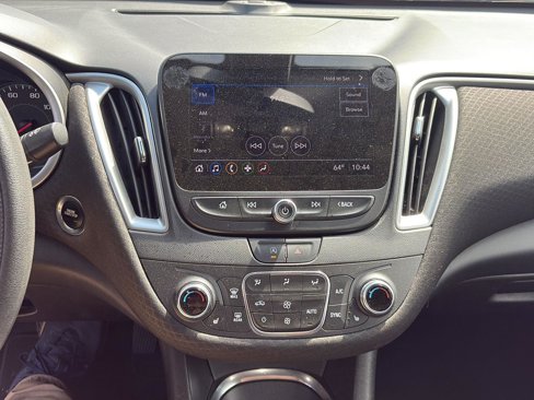 Used 2022 Chevrolet Malibu LT image 12