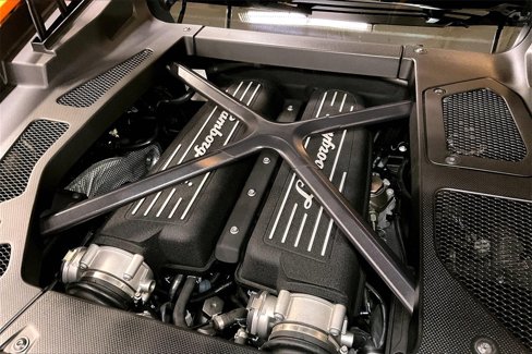 Used 2017 Lamborghini Huracan LP 580-2 image 16