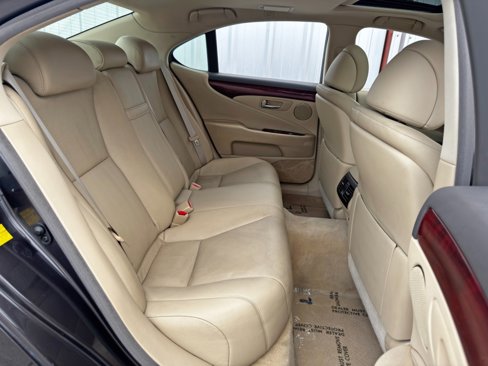 Used 2008 Lexus LS 460 image 35