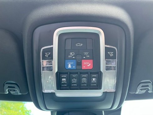 Used 2019 RAM 1500 Limited w/ Advanced Safety Group image 33