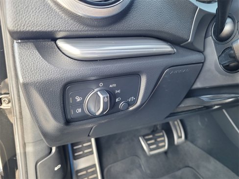 Used 2020 Audi A3 2.0T Premium image 25