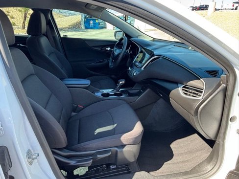 Used 2024 Chevrolet Malibu LT image 7