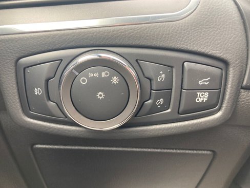 Used 2021 Ford Edge Titanium w/ Equipment Group 301A image 28
