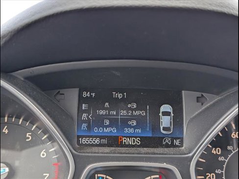 Used 2019 Ford Escape SEL image 9