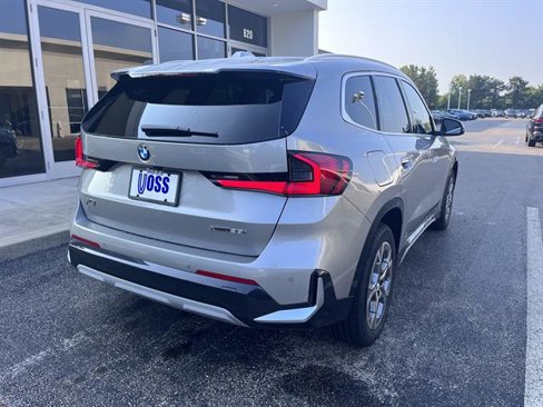 New 2025 BMW X1 xDrive28i w/ Technology Package image 3