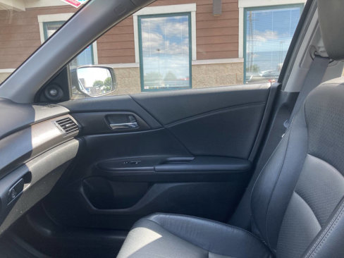 Used 2014 Honda Accord EX-L image 17