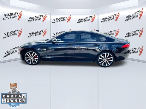 Used 2016 Jaguar XF S image 6