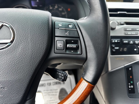 Used 2010 Lexus RX 450h AWD image 25