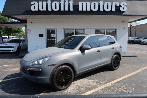 Used 2012 Porsche Cayenne S image 1