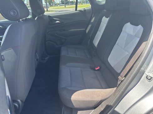 Used 2024 Chevrolet Trax RS w/ Sunroof Package image 22