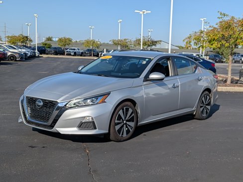Used 2022 Nissan Altima 2.5 SV image 4