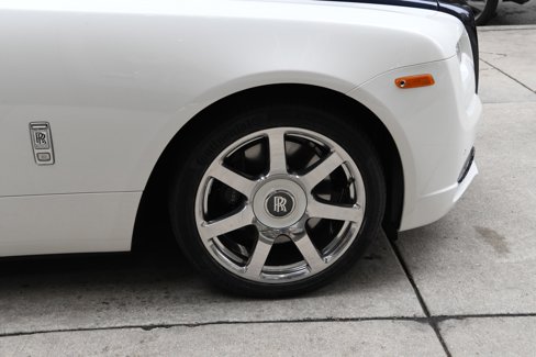 Certified 2020 Rolls-Royce Dawn image 27