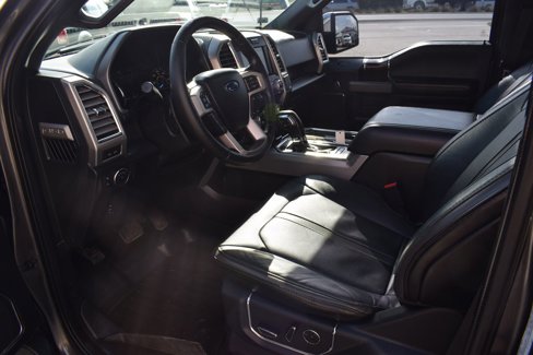 Used 2016 Ford F150 Platinum w/ Equipment Group 701A Luxury image 9