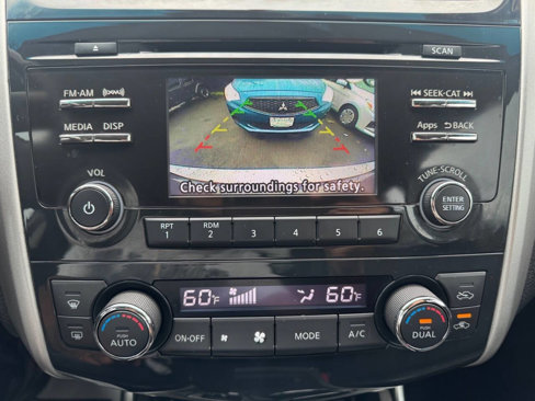 Used 2015 Nissan Altima 2.5 SL image 25