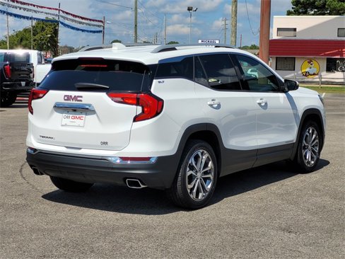 Used 2020 GMC Terrain SLT w/ Preferred Package image 4