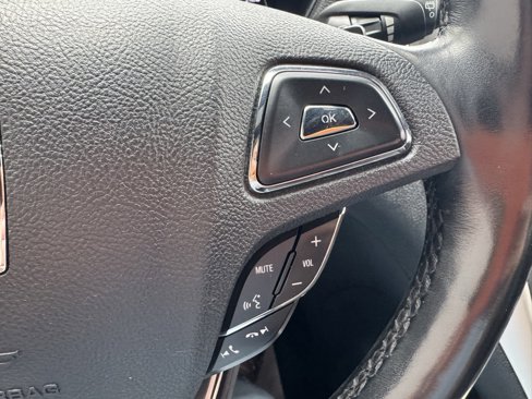 Used 2019 Lincoln MKC Reserve w/ MKC Climate Package image 16
