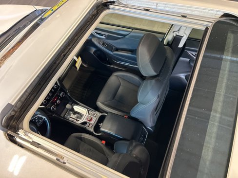 Used 2021 Subaru Forester Premium image 37