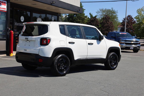 Used 2018 Jeep Renegade Sport w/ Power & Air Group image 4