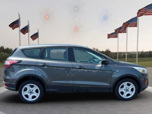 Used 2017 Ford Escape S image 4
