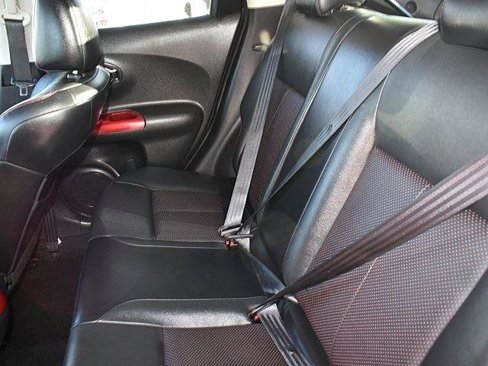Used 2015 Nissan Juke SL image 16