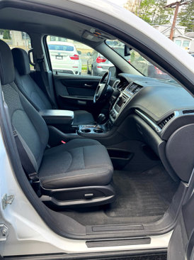 Used 2016 GMC Acadia SLE image 10