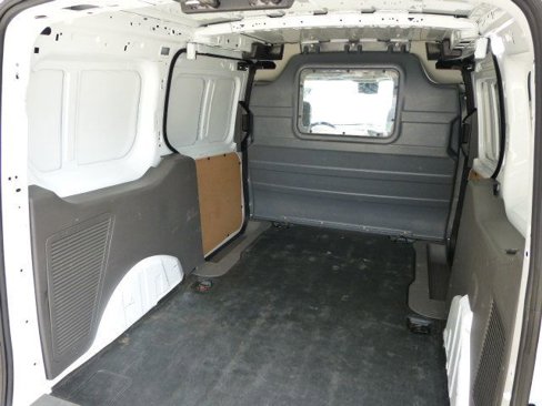 Used 2022 Ford Transit Connect XL image 17